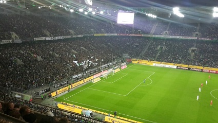 Augsburg im Borussia-Park