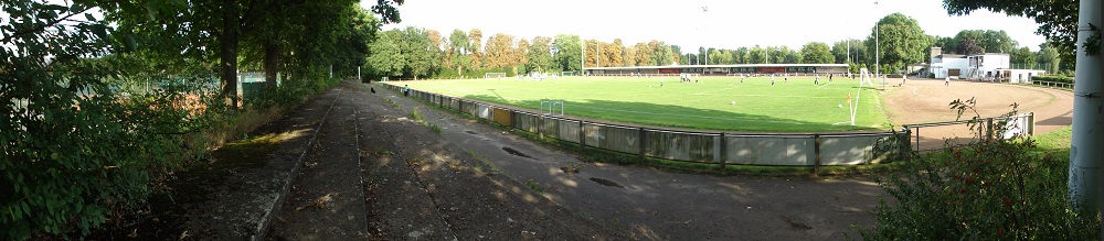 Das Karl-Knipprath-Stadion des SC Jlich