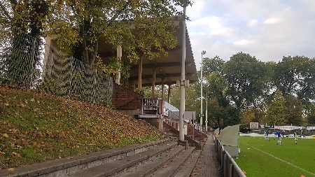 Dorotheen-Kampfbahn