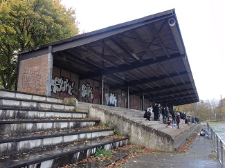 Tribne Stadion Oberbruch