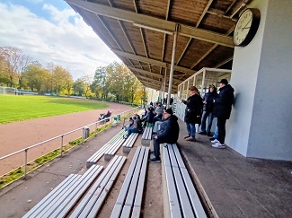 Tribüne im Stadion an der Parkstraße